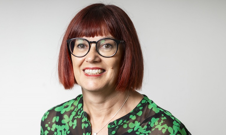 Dr Christine Grant